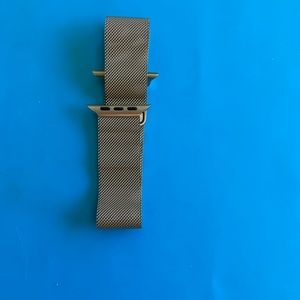 Milanese Gold Apple Watch Band, series 6, new